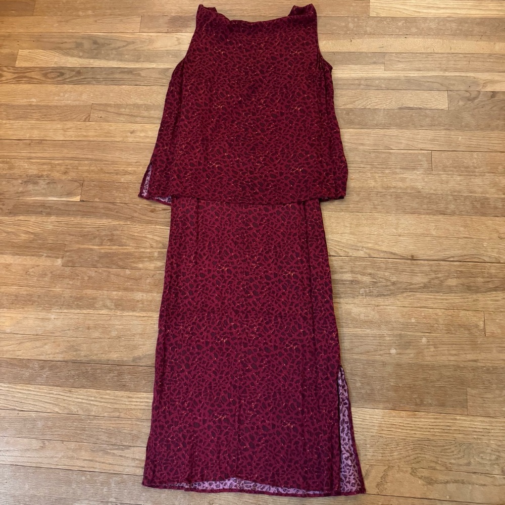 Appropriate Behavior Burgundy Print Sleeveless Ma… - image 7